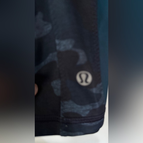 Lululemon Clip in Crop Blue Leggings - Picture 4 of 5